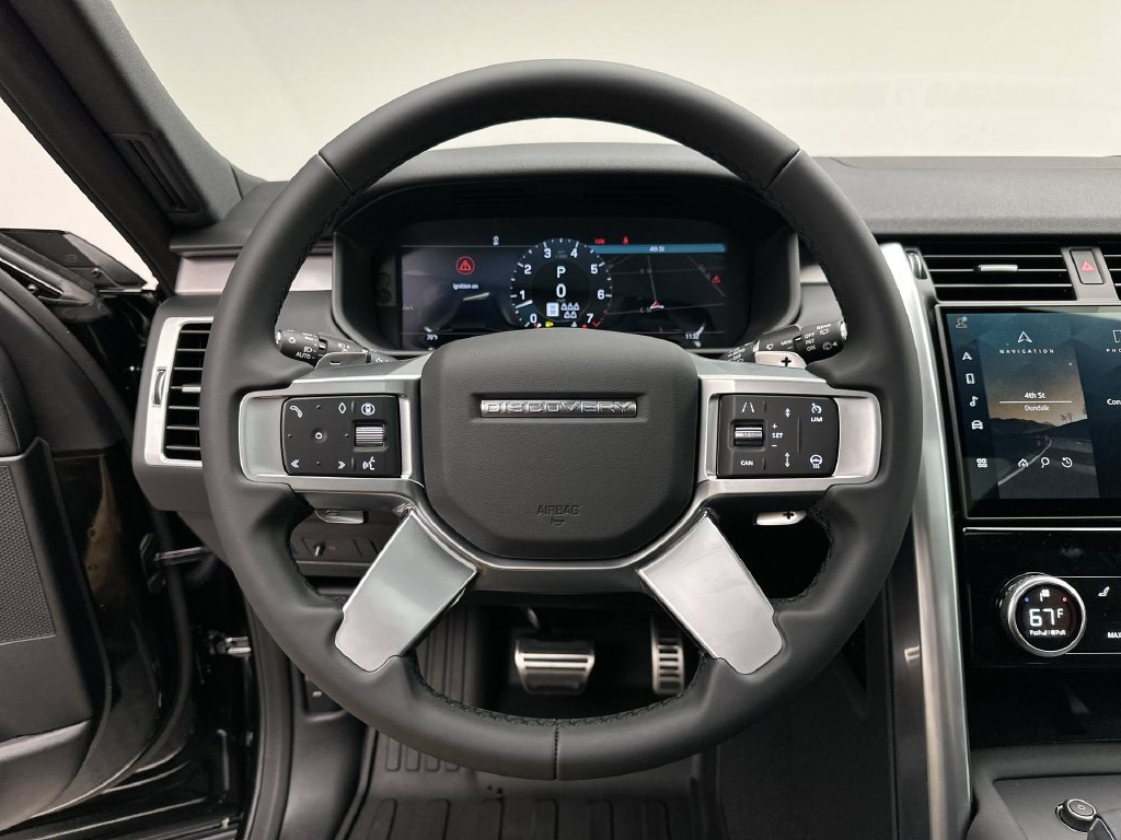 New 2026 Santorini Black Metallic Land Rover Gemini Edition image 15