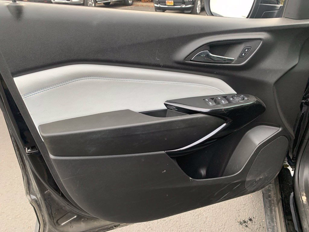 Used 2025 Black Chevrolet LT image 10