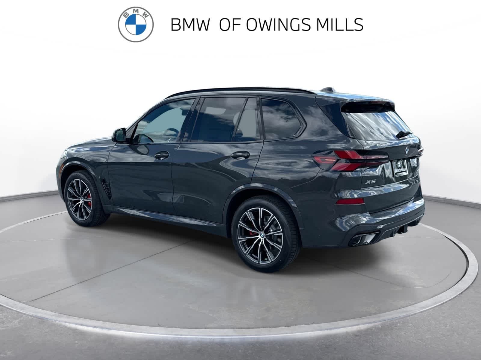 New 2026 Dravit Grey Metallic BMW xDrive40i image 6