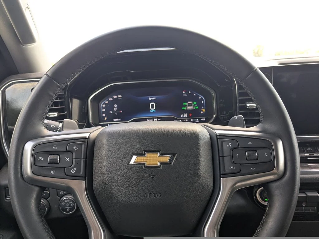 Used 2023 Gray Chevrolet LTZ image 21