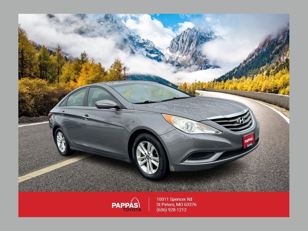 2013 Hyundai Sonata GLS I4 A/T's photo