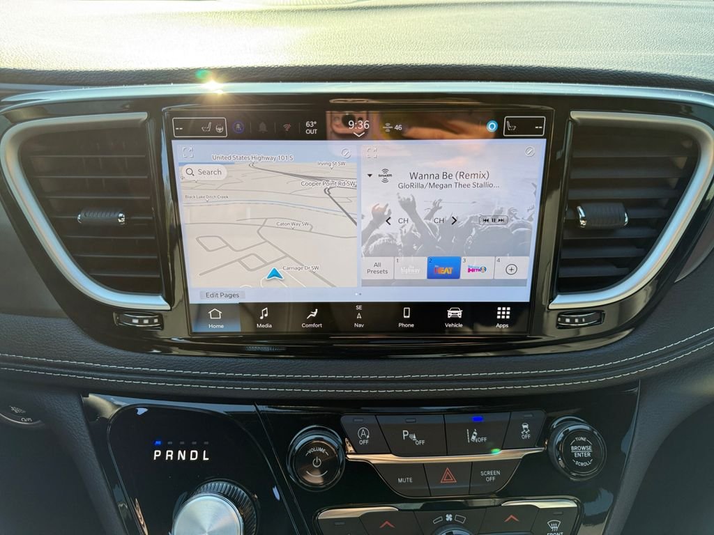 2026 Chrysler Pacifica Select - Photo 22