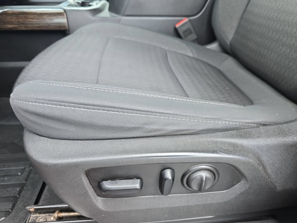 Certified Used 2020 CARDINAL RED GMC Elevation image 30