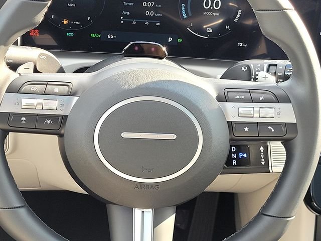 Certified Used 2025 Gray Hyundai SEL Convenience image 24