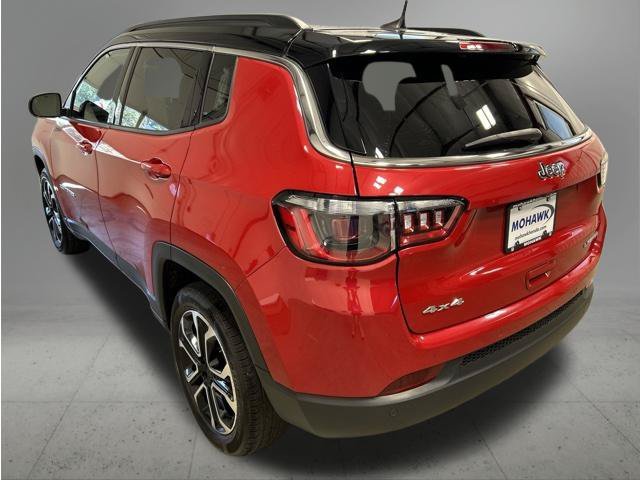 Used 2024 Red Hot Pearlcoat Jeep Limited image 3