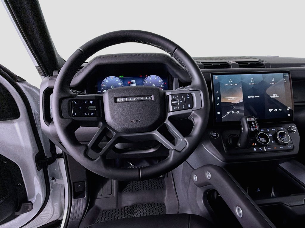 New 2026 Fuji White Land Rover X-Dynamic SE image 11