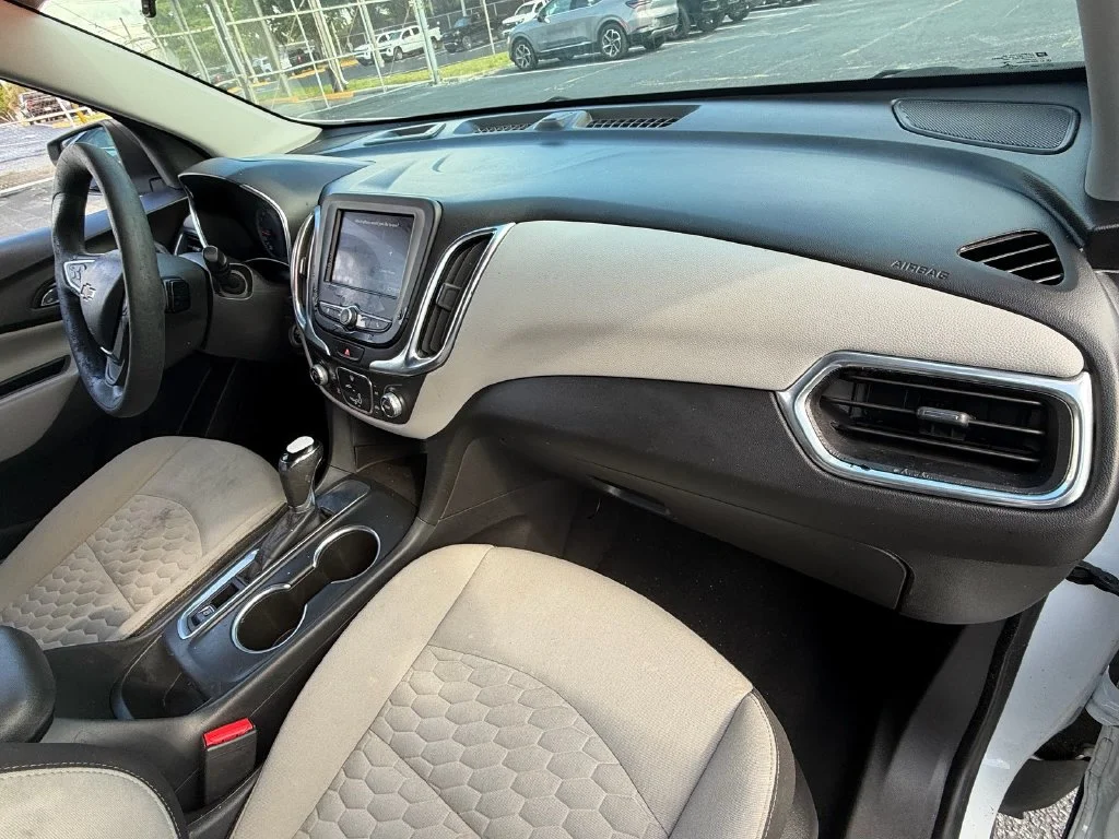 Used 2021 White Chevrolet LS image 16
