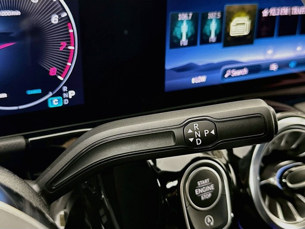 New 2026 Polar White Mercedes-Benz GLA 250 image 16