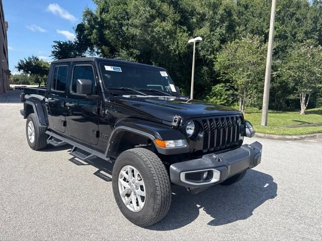 Used 2023 Black Clearcoat Jeep Sport S Crew Cab Pickup image 8