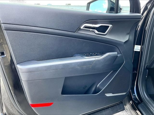 Used 2026 Black Kia LX image 9