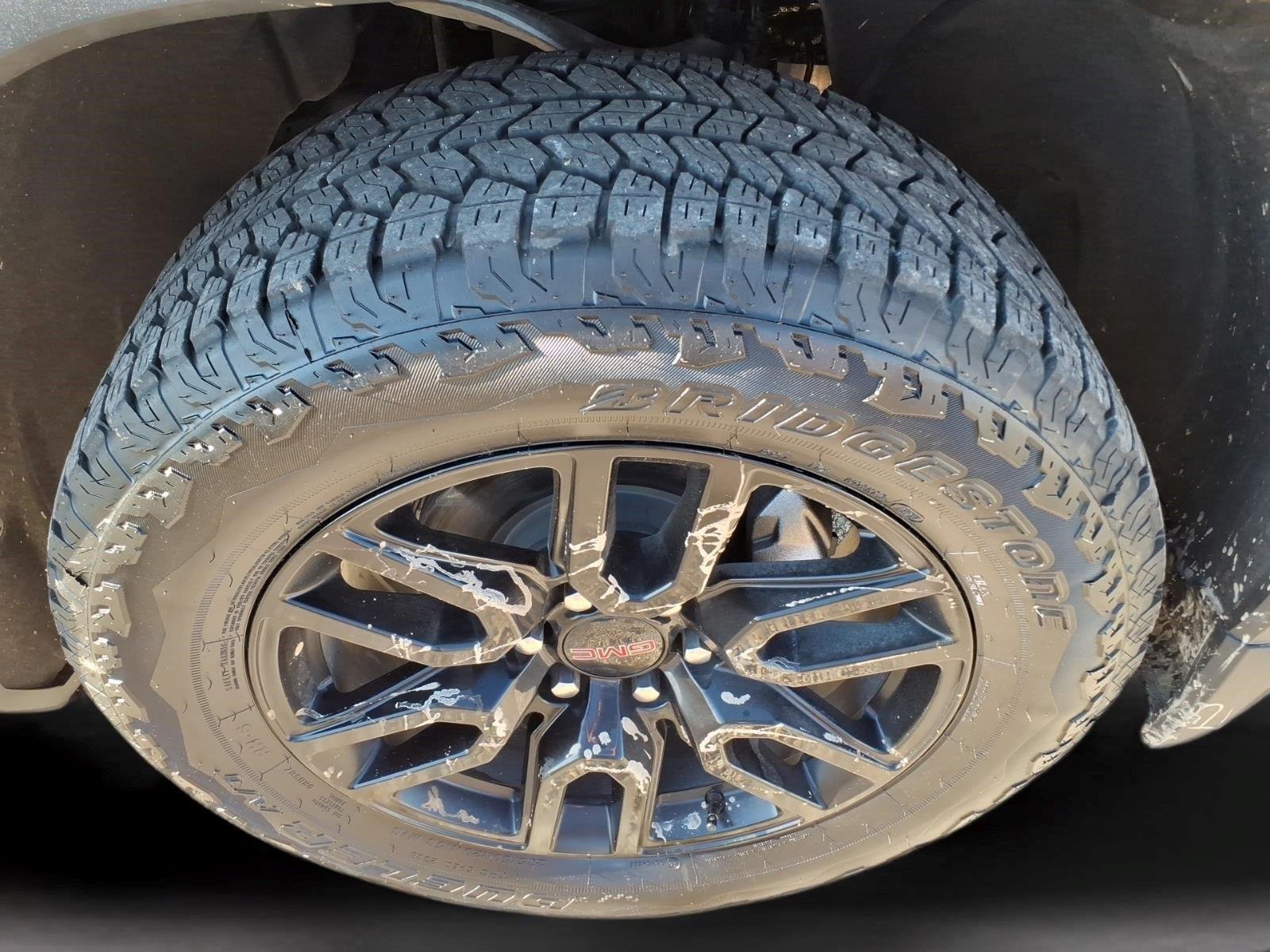 Used 2026 Sterling Metallic GMC Elevation image 9