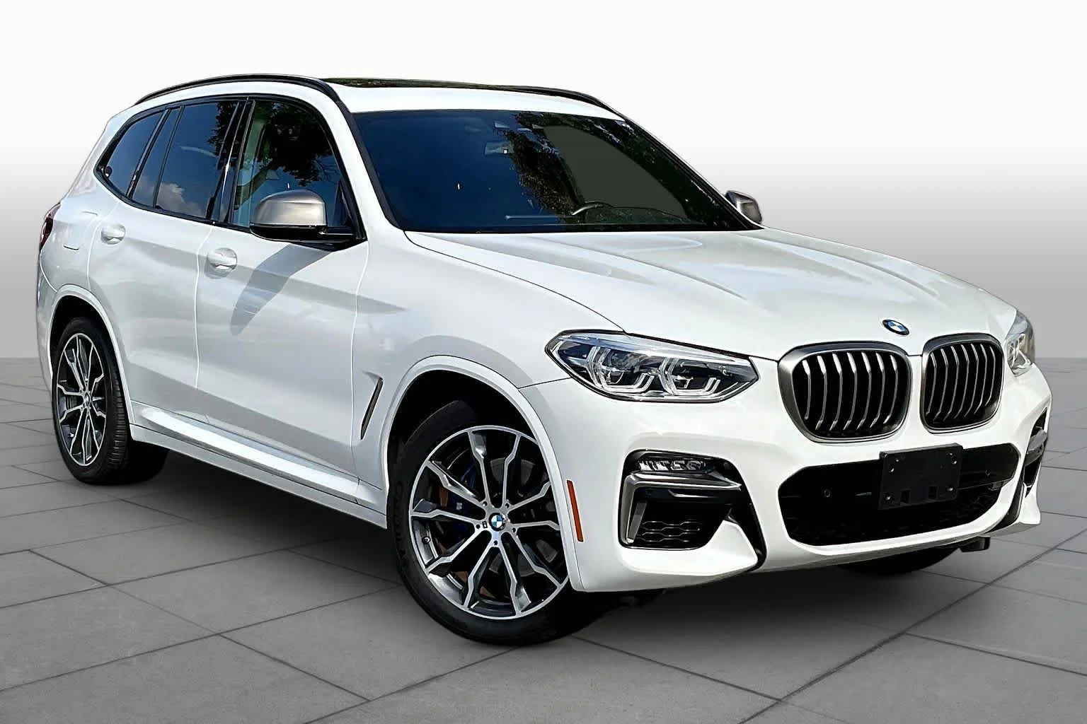 Used 2020 Alpine White BMW M40i image 3