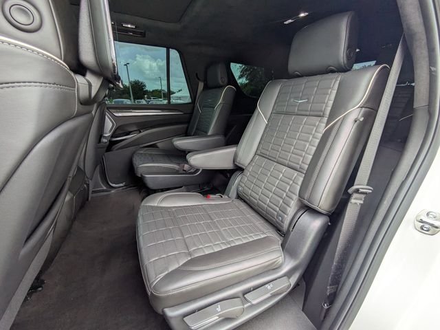Used 2025 White Cadillac V-Series image 14