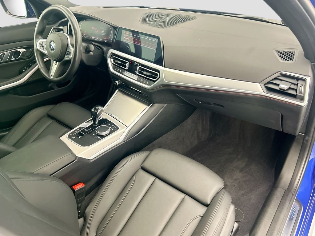 Used 2020 Blue Metallic BMW 330i image 16
