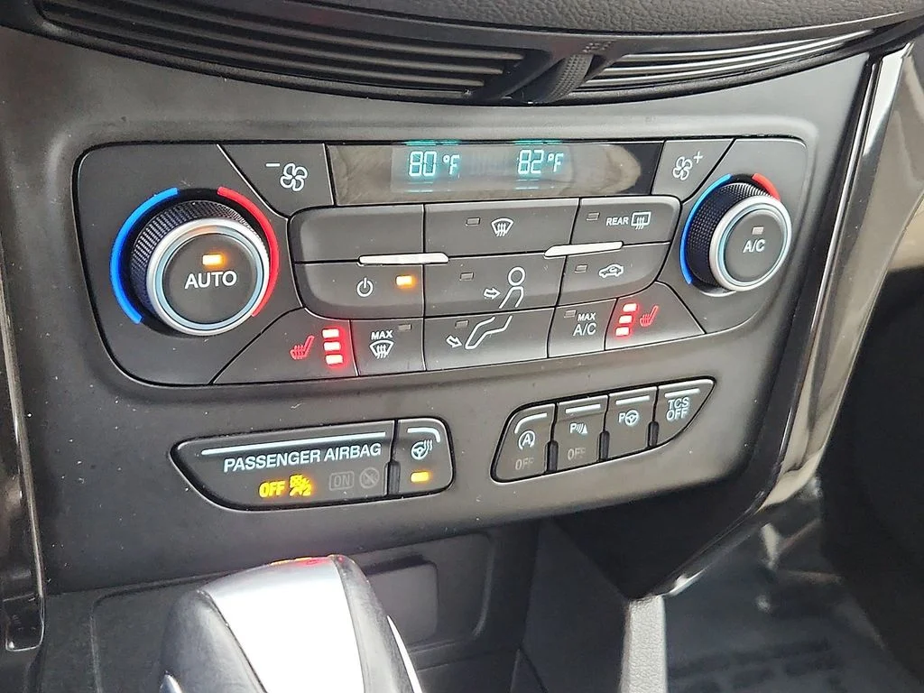 Used 2019 White Ford Titanium image 14
