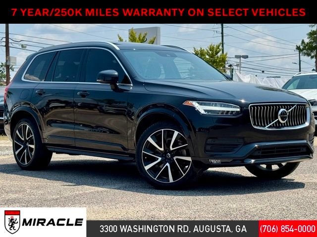 Used 2020 Black Volvo T6 Momentum image 1