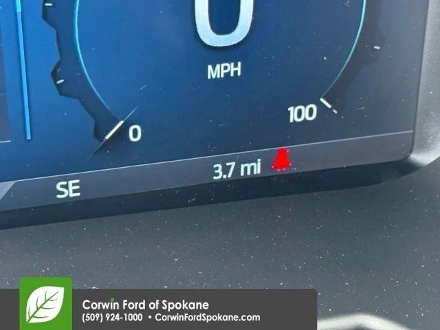 New 2026 Avalanche Ford Lariat image 4