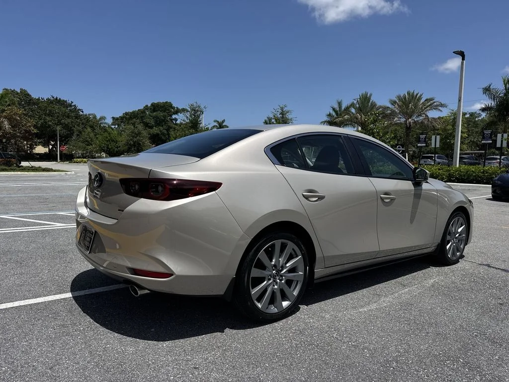 Used 2023 Platinum Quartz Metallic Mazda 2.5 S Select Package image 24
