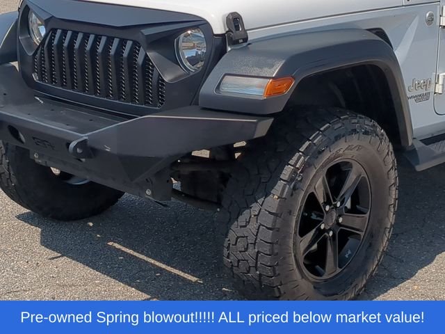 Used 2018 White Jeep Unlimited Sport S image 17