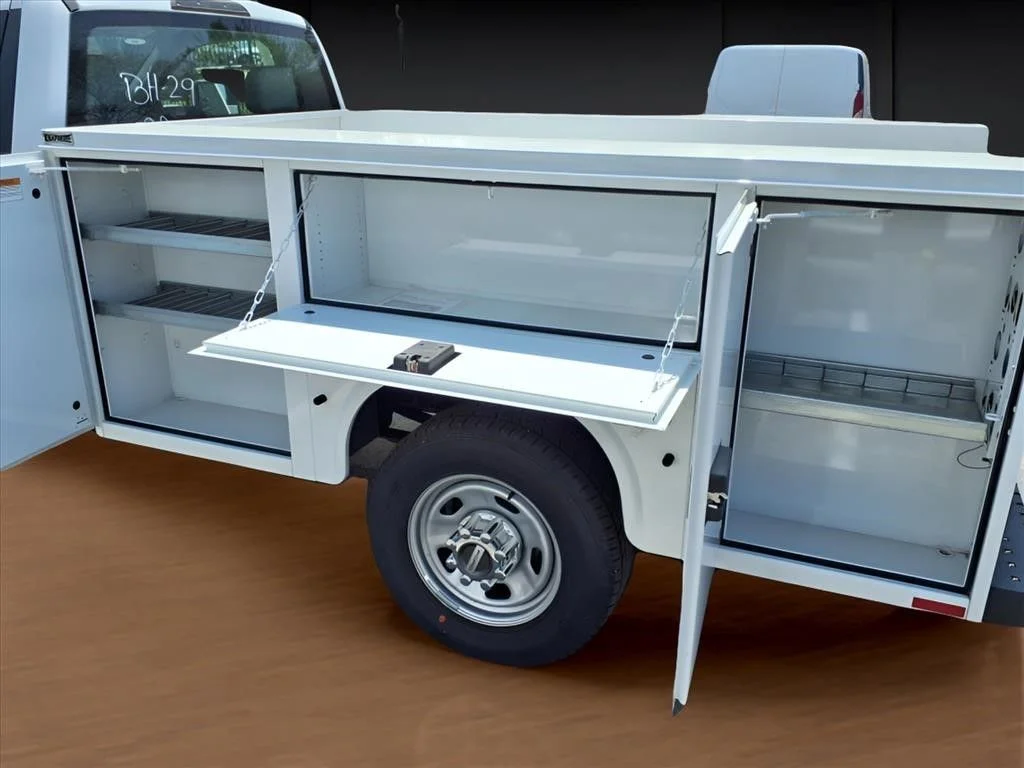 2023 Ford F-350 Super Duty Chassis Cab XL - Photo 7
