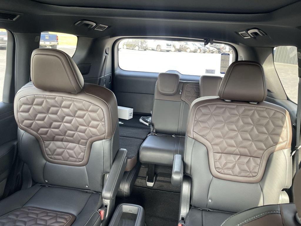 2026 Nissan Armada Platinum Reserve - Photo 23