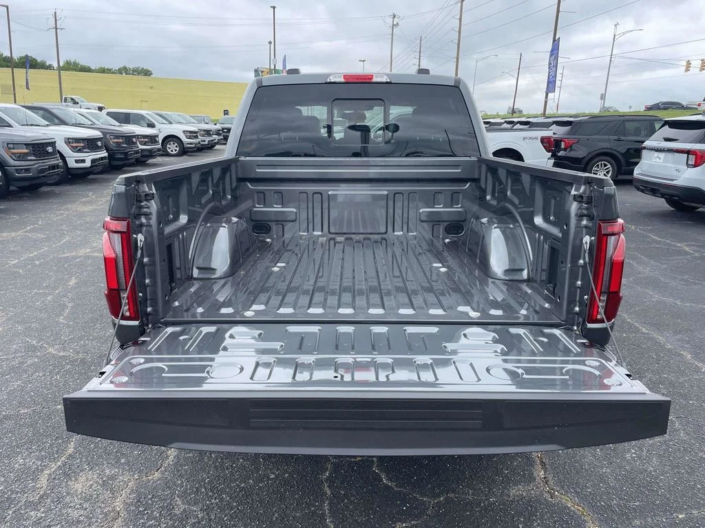 New 2026 Gray Ford Lariat image 10