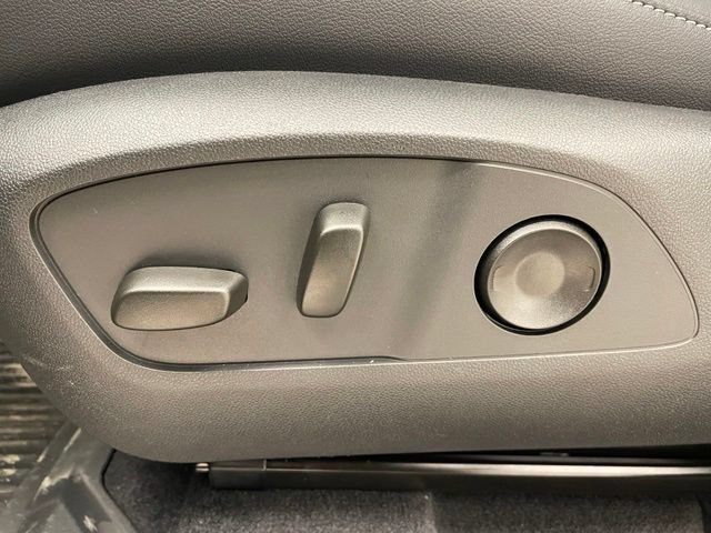 2026 Chevrolet Traverse LT - Photo 9