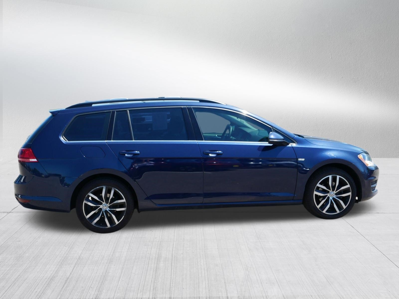 2016 Volkswagen Golf SportWagen TSI Limited Edition - Photo 8