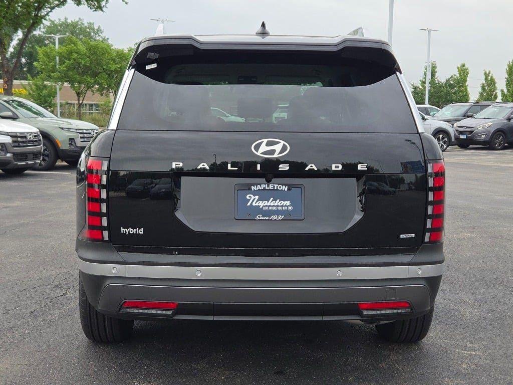 New 2026 Black Hyundai SEL 8P image 13