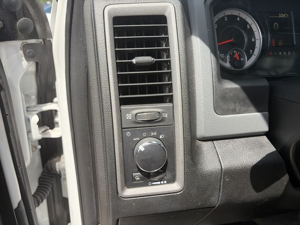 Used 2020 White Ram Tradesman image 20