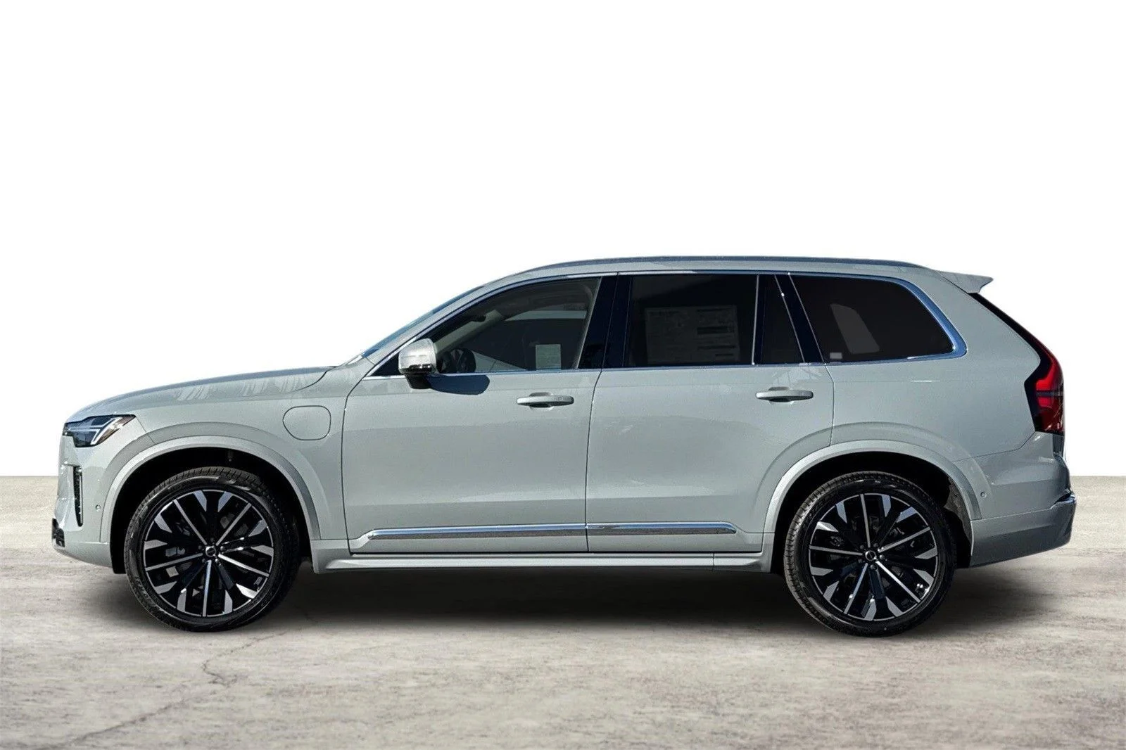 2026 Volvo XC90 Ultra - Photo 5