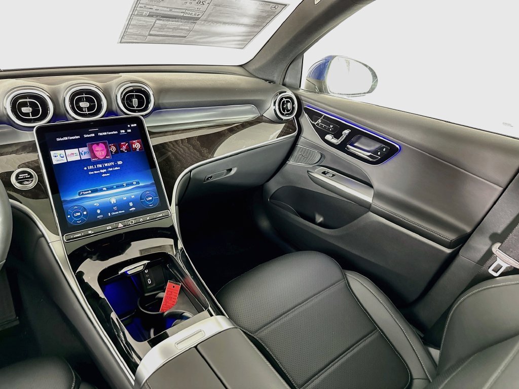 New 2027 Blue Mercedes-Benz GLC 300 image 24