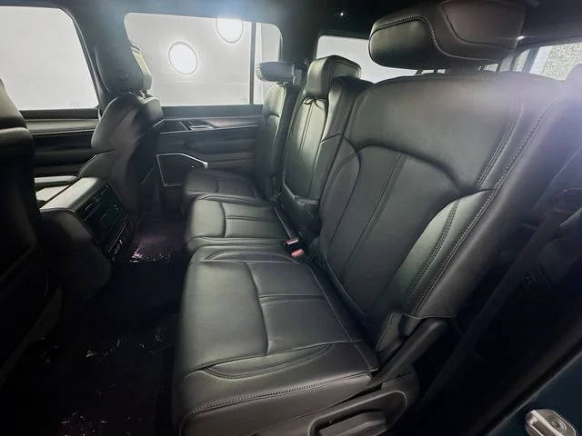 New 2026 Steel Blue Exterior Paint Jeep Grand Wagoneer image 24