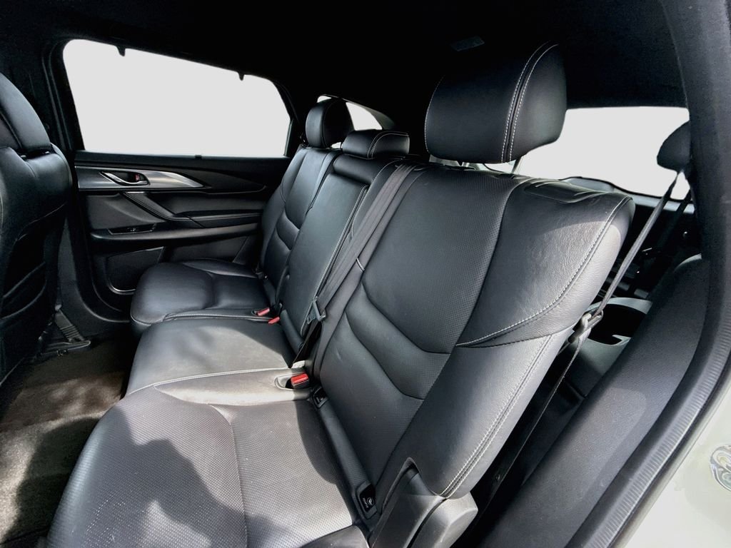 Used 2021 Snowflake White Pearl Mica Mazda Grand Touring image 26