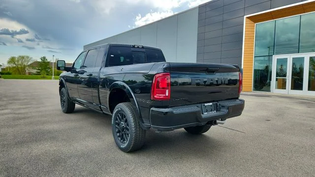 New 2026 Diamond Black Crystal Pearl-Coat Exterior Paint RAM Limited image 8