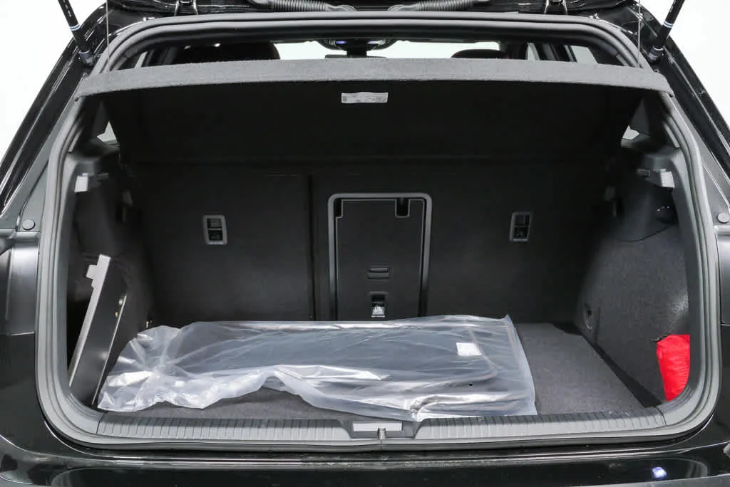 New 2026 Mythos Black Metallic Volkswagen Autobahn image 26