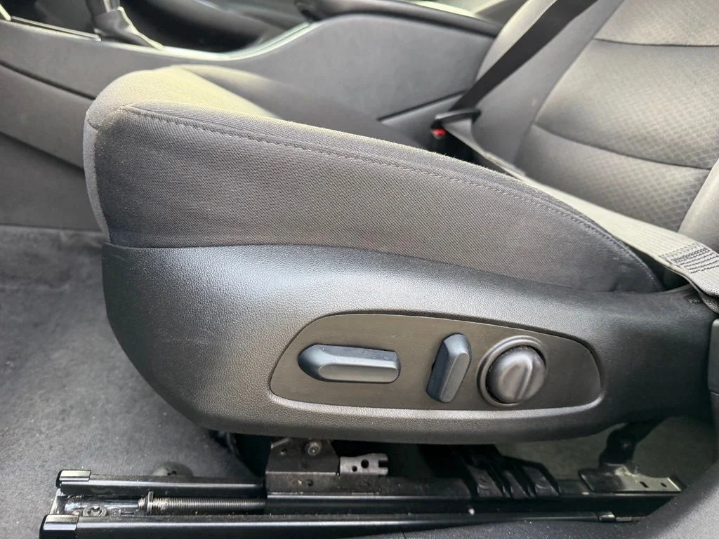 Used 2025 Black Chevrolet LT image 18