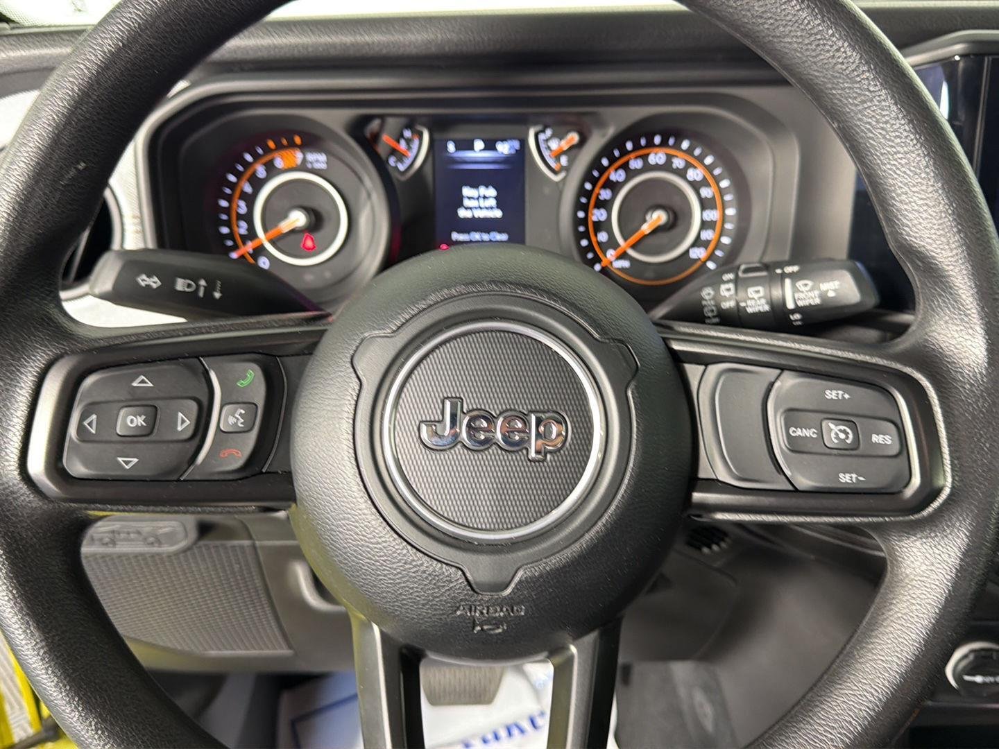 Used 2024 High Velocity Clearcoat Jeep Sport image 39