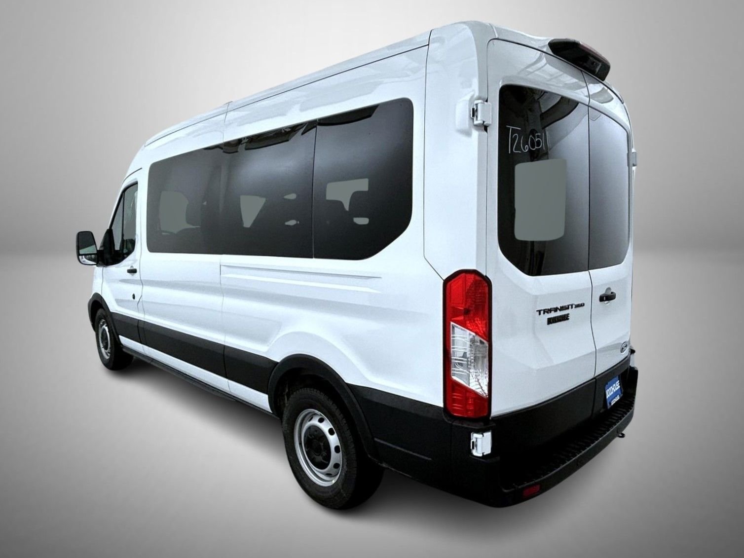 New 2026 Oxford White Ford XL image 7