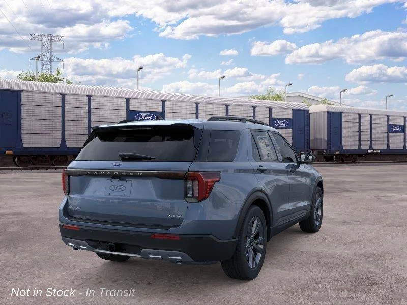 New 2026 Vapor Blue Metallic Ford Active image 8