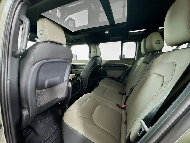 Certified Used 2025 Green Land Rover X-Dynamic SE image 24