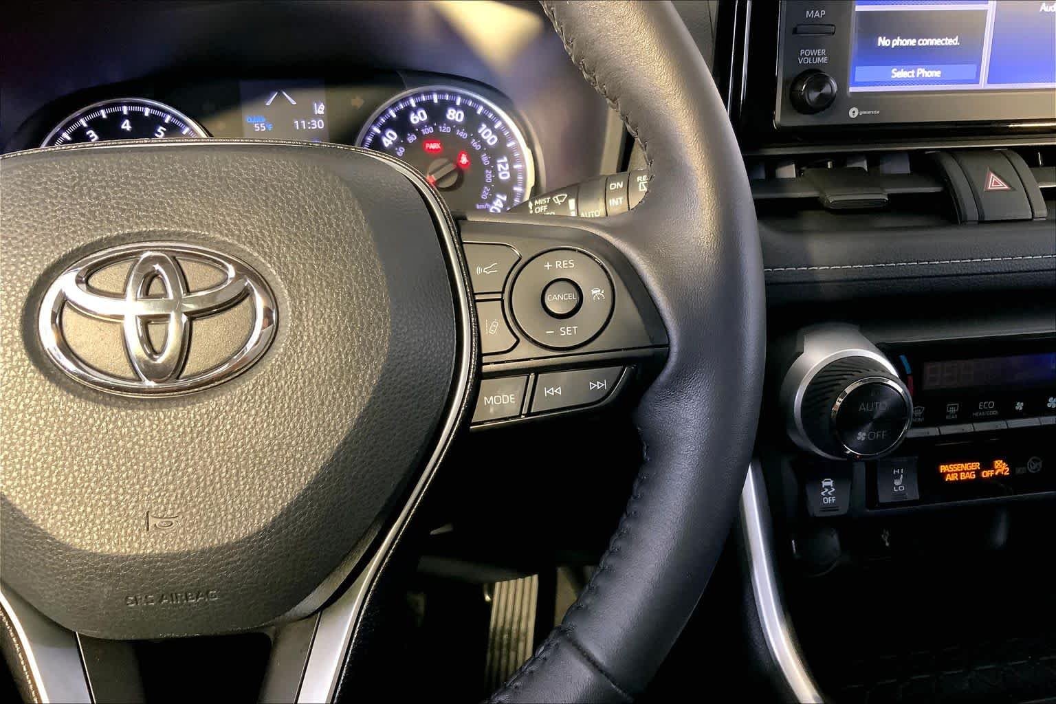 Used 2021 Super White Toyota XLE image 24