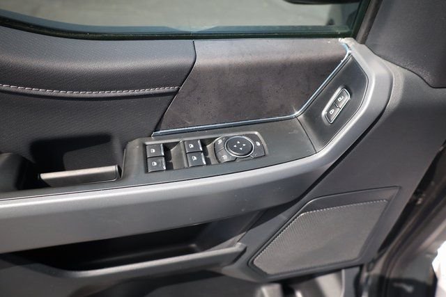 2025 Ford F-150 XLT - Photo 42