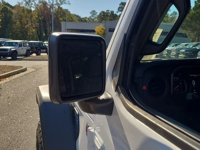New 2026 Bright White Clearcoat Jeep Rubicon image 28