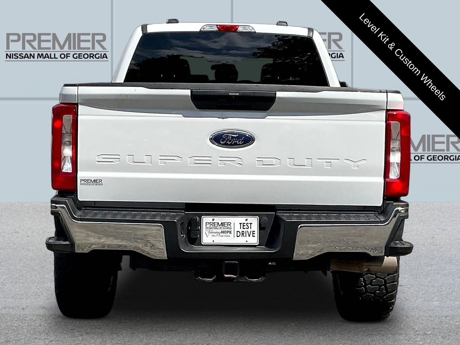 Used 2026 White Ford XLT image 6