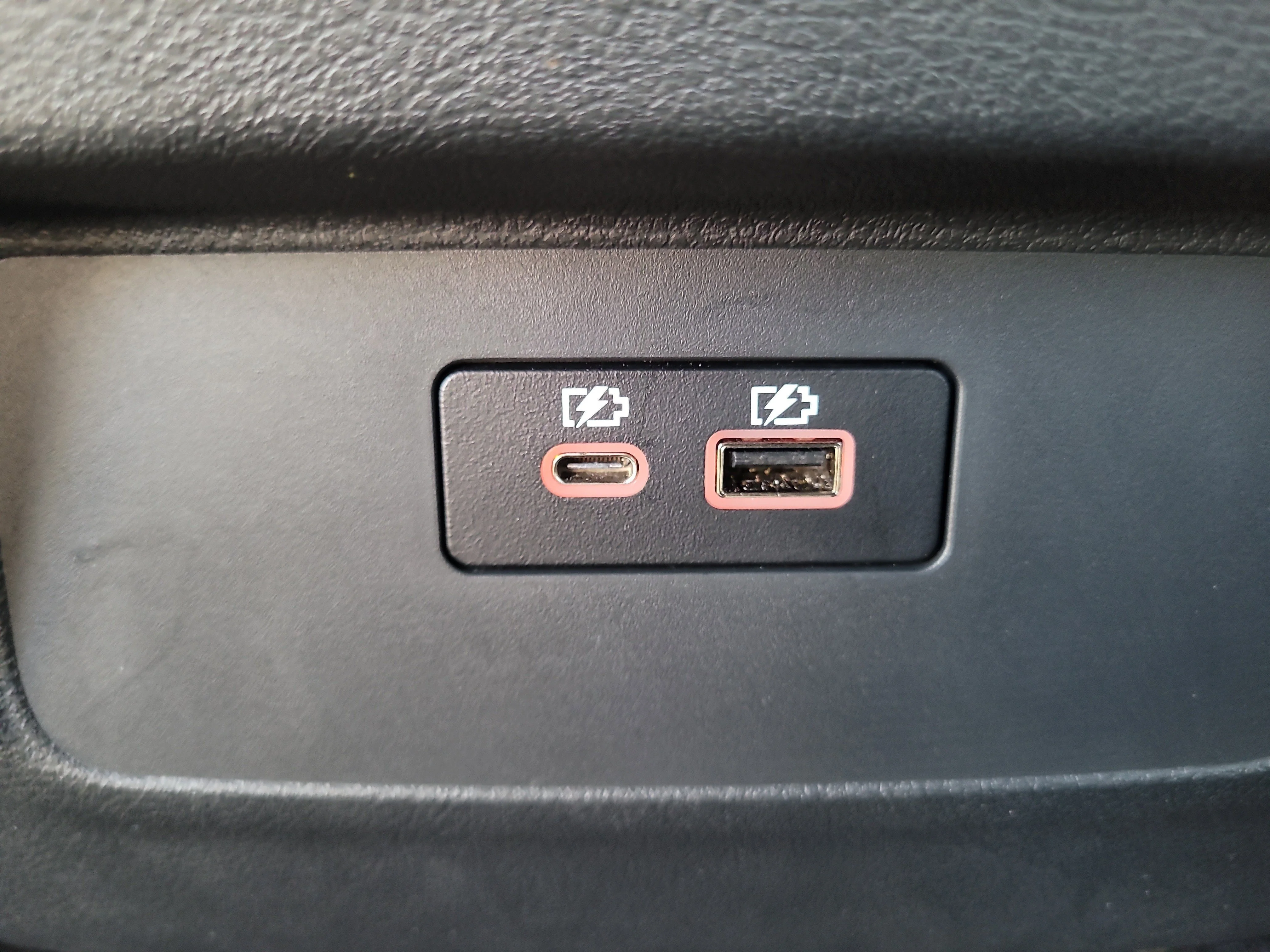 Used 2026 Super Black Nissan SV image 19