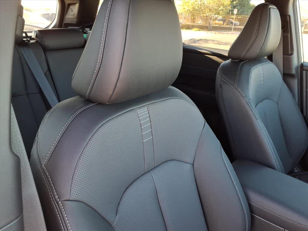 2026 Subaru Outback Touring XT - Photo 17