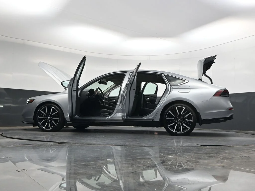 2025 Honda Accord Hybrid Touring - Photo 44