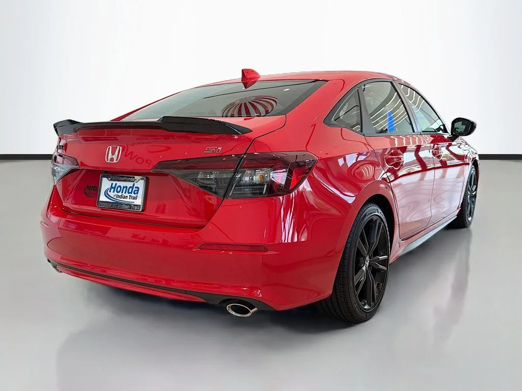 New 2026 Rallye Red Honda  image 5