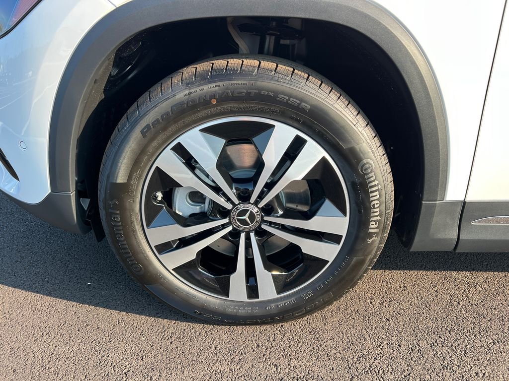 New 2026 Polar White Mercedes-Benz GLA 250 image 33